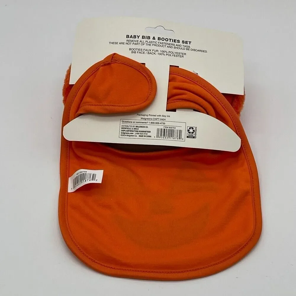 NWT Halloween Pumpkin Baby Bib‎ & Booties Set Orange Black Jack-o-Lantern Gift